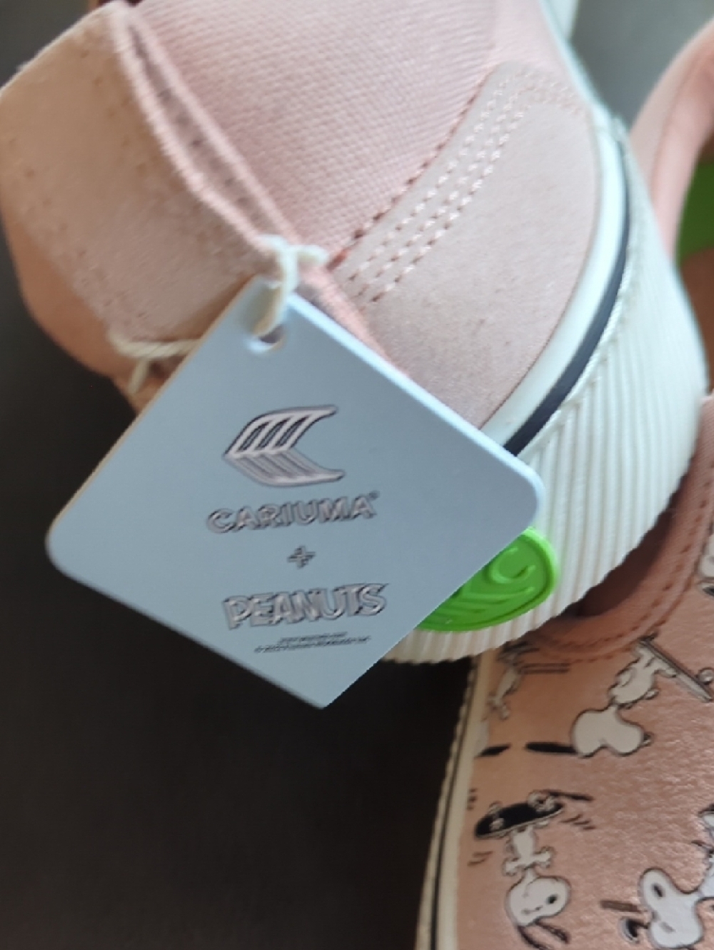 NWT Women's Sz 10 Cariuma X Peanuts Snoopy Pink Slip-On Sneakers - Picture 6 of 10